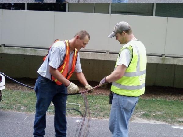 outcabling003.jpg