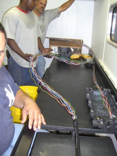fibersplicing016.jpg