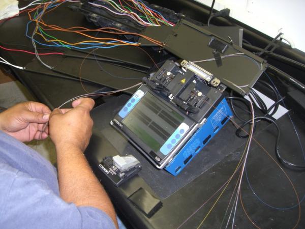 fibersplicing020.jpg